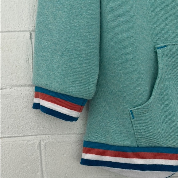 Hatley Aqua Hoodie with Shark Logo, size 4T - Picture 4 of 5